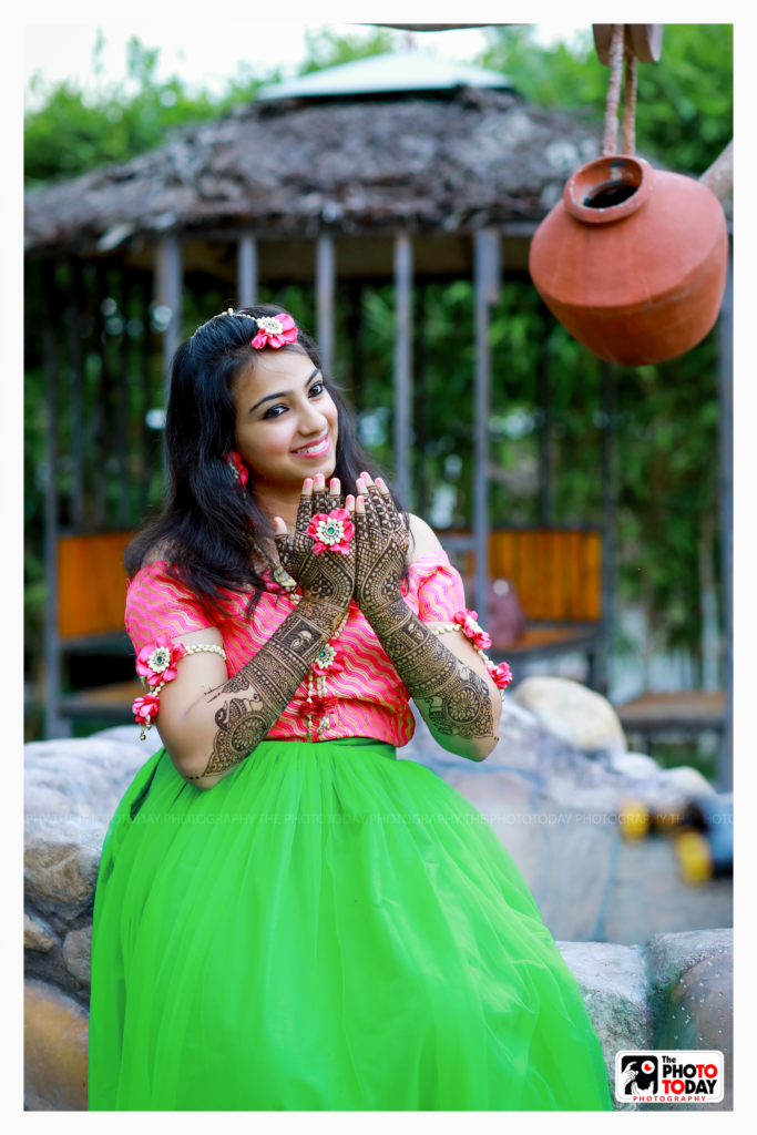 Mehndi clad hands to capture hearts!! Mehndi clad hands to capture hearts!!